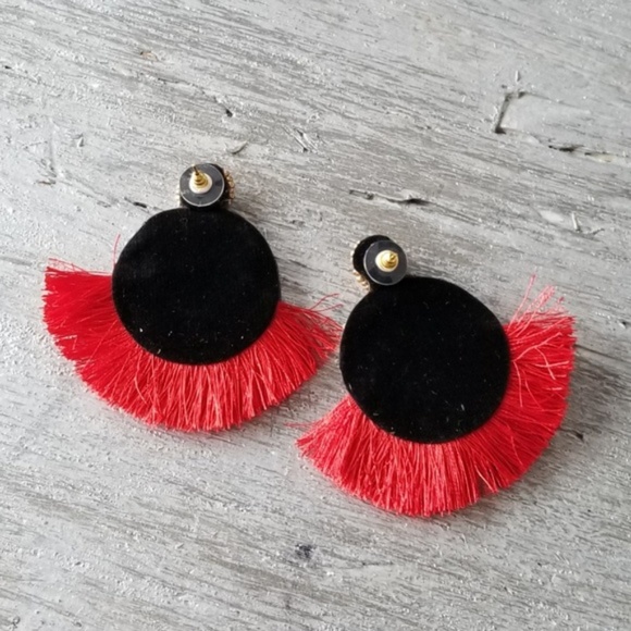 Tassel Earrings - Picture 2 of 3